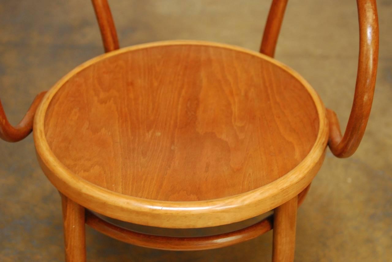 Set of Ten Thonet Bentwood 209 Chairs In Excellent Condition In Rio Vista, CA