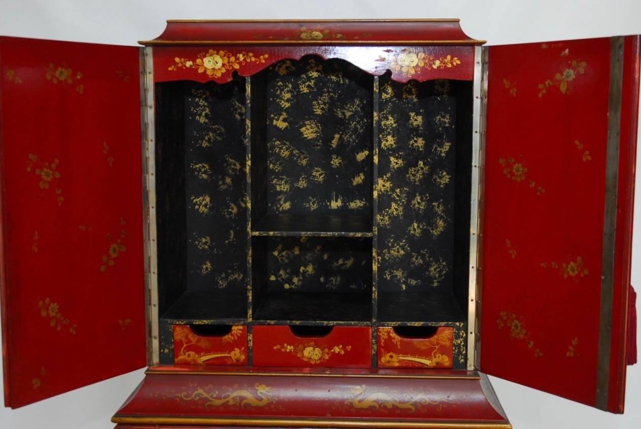 Gilt Japanned Chinoiserie Lacquer Cocktail Cabinet on Stand