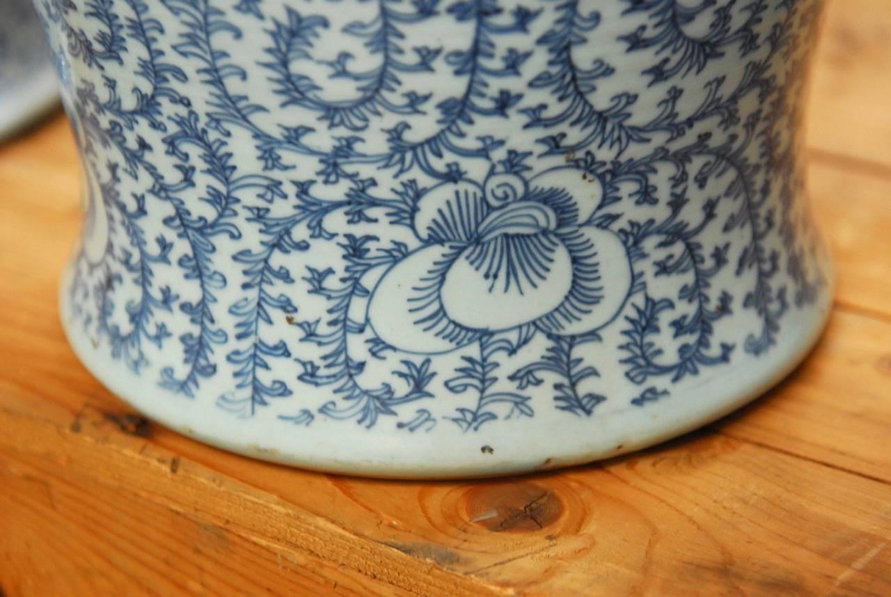 Pair of Chinese Blue and White Porcelain Ginger Jar Vases 1