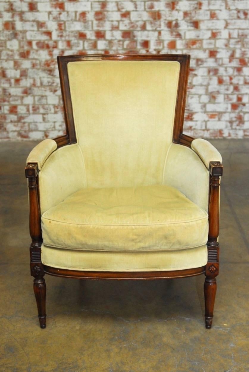Pair of Louis XVI Bergeres in the Manner of Jansen In Excellent Condition In Rio Vista, CA