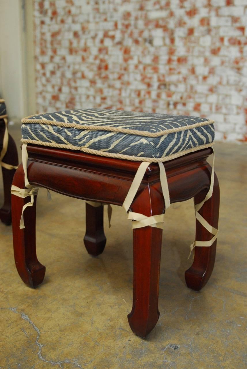 Pair of Chinese Rosewood Ming Style Foot Stools In Excellent Condition In Rio Vista, CA