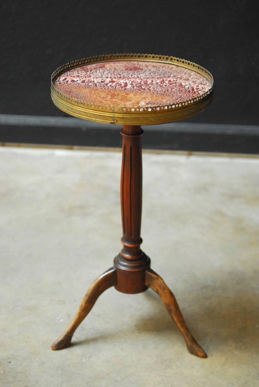 French Pair of Louis XVI Marble-Top Gueridon Drink Tables 