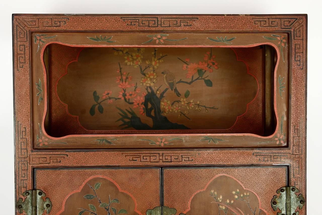 Lacquered Pair of Chinese Red Lacquer Open Shelf Cabinets