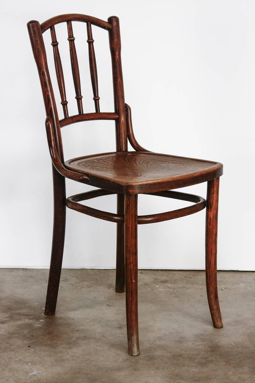 Vienna Secession Set of Four Thonet Bentwood A9800 Dining Chairs