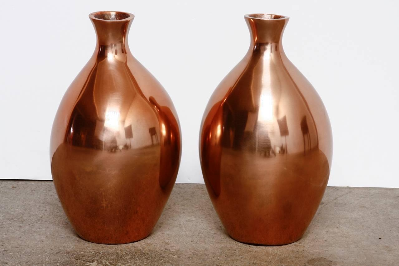 Pair of Asian Polished Copper Vases by Gump's In Excellent Condition In Rio Vista, CA