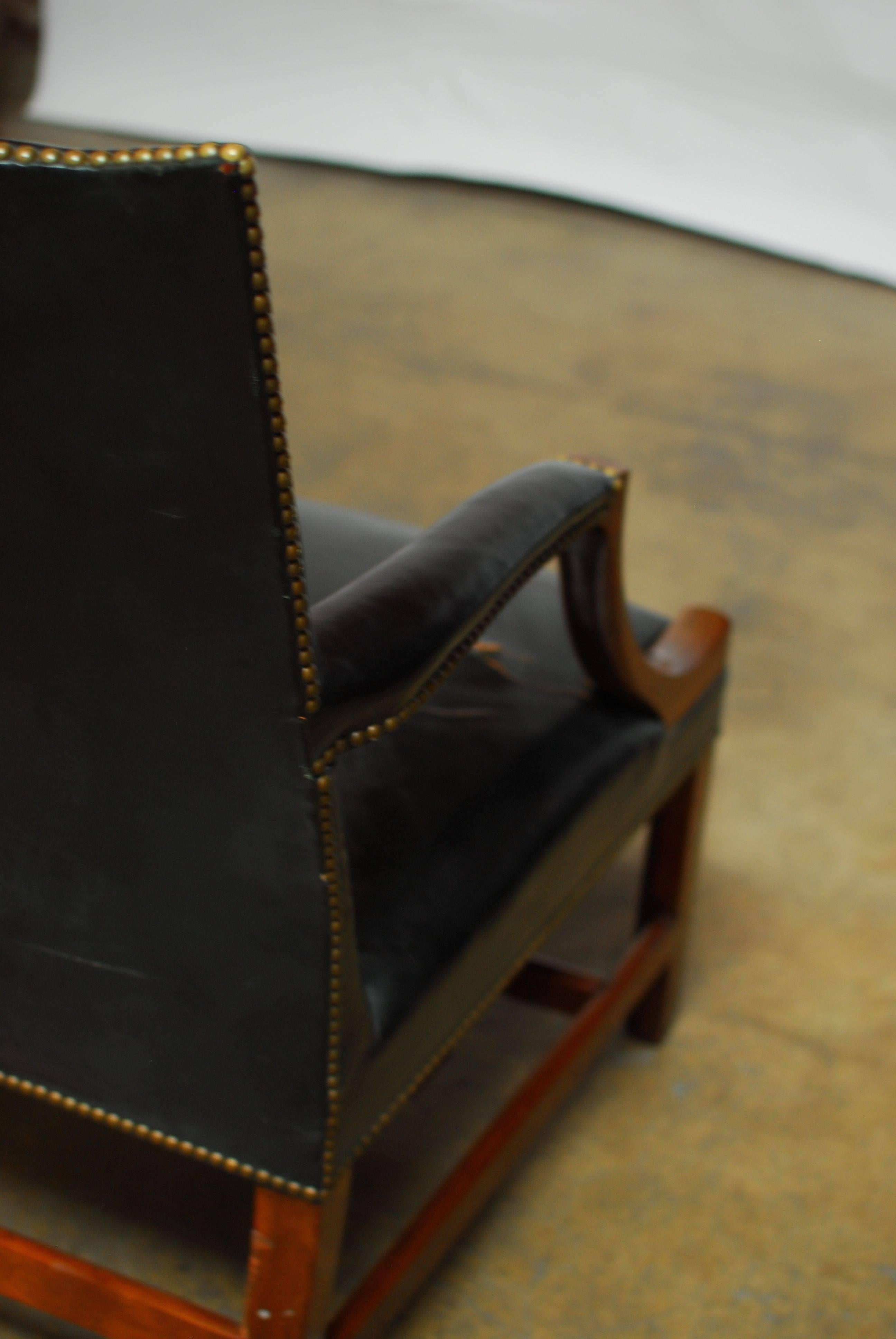 English Leather Gainsborough Chair In Good Condition In Rio Vista, CA
