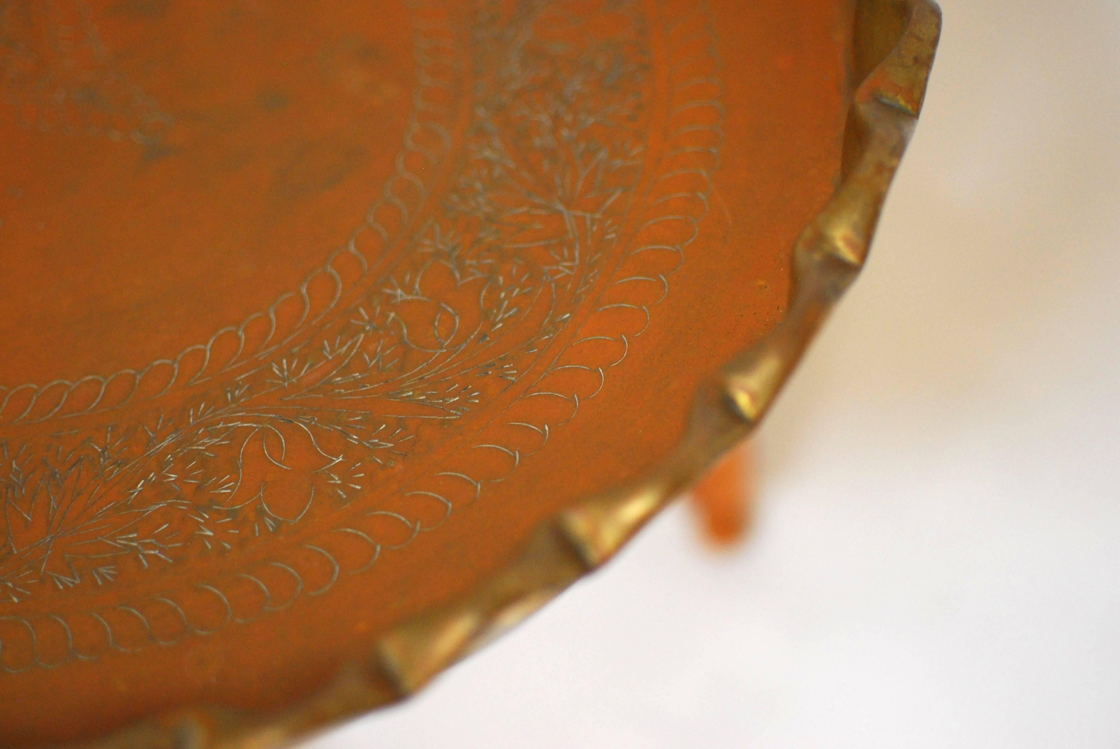 Oval Moroccan Brass Tray Table In Good Condition In Rio Vista, CA