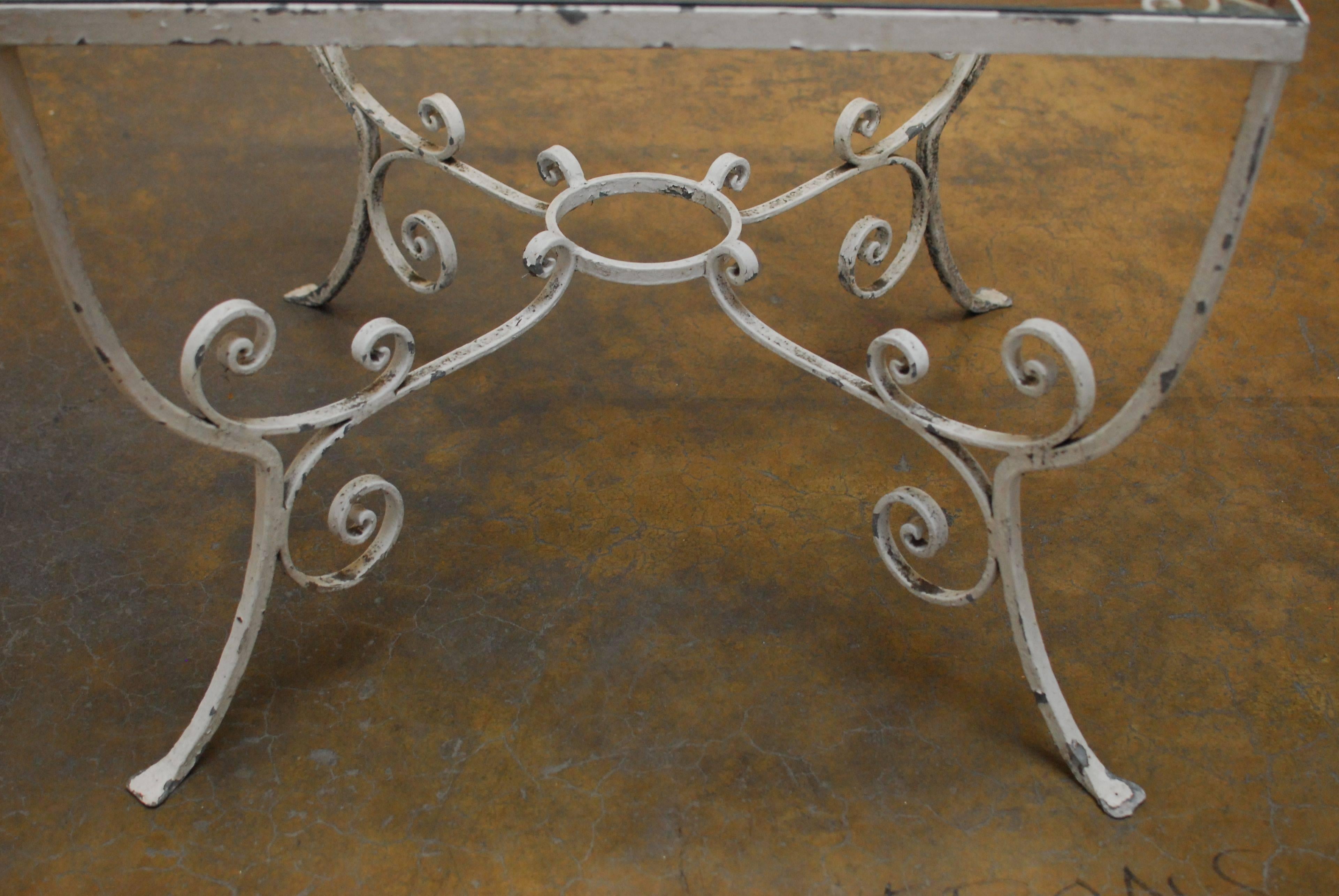 French Wrought Iron Patio Set In Distressed Condition In Rio Vista, CA