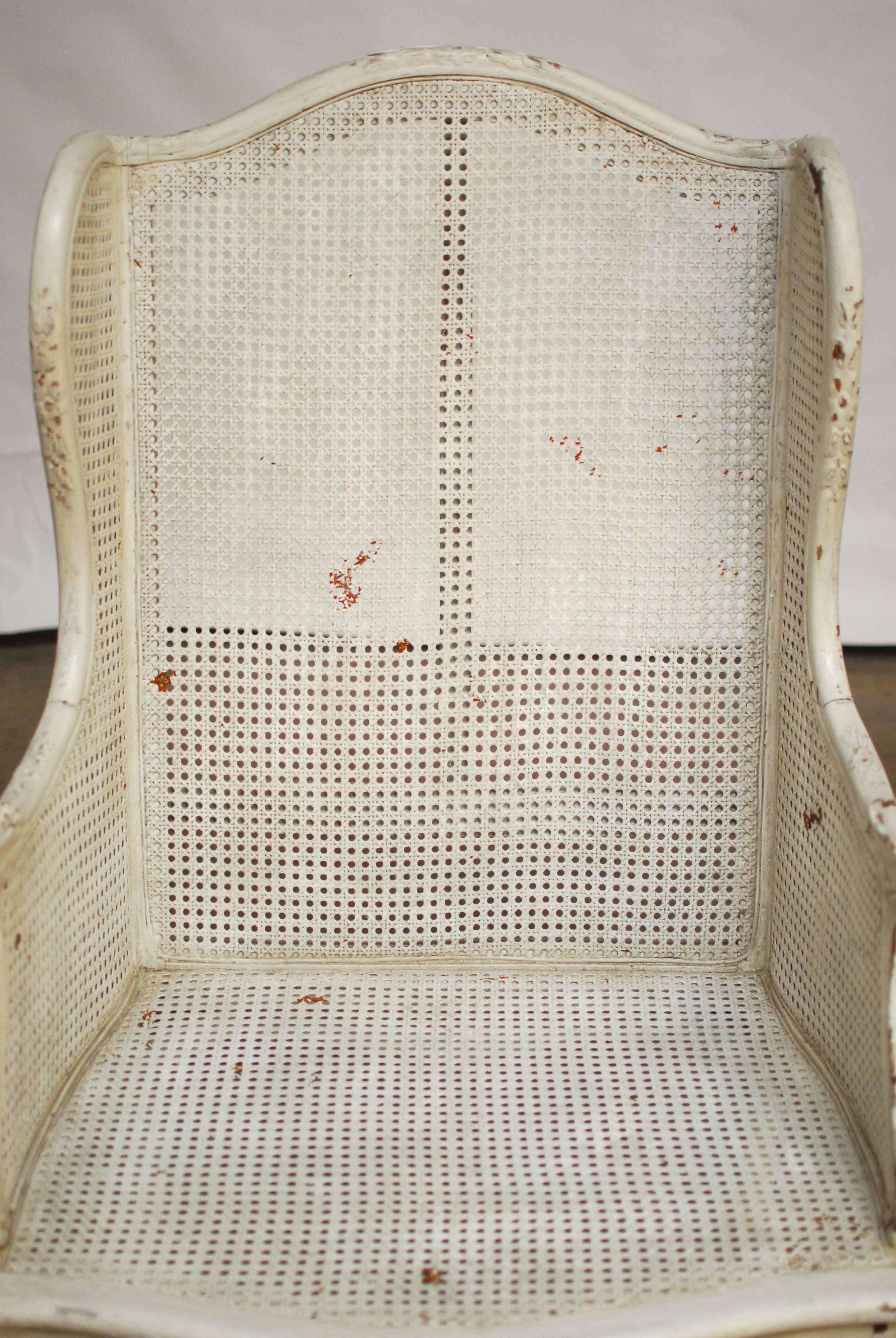 Louis XV Cane Wingback Bergere Chair In Good Condition In Rio Vista, CA