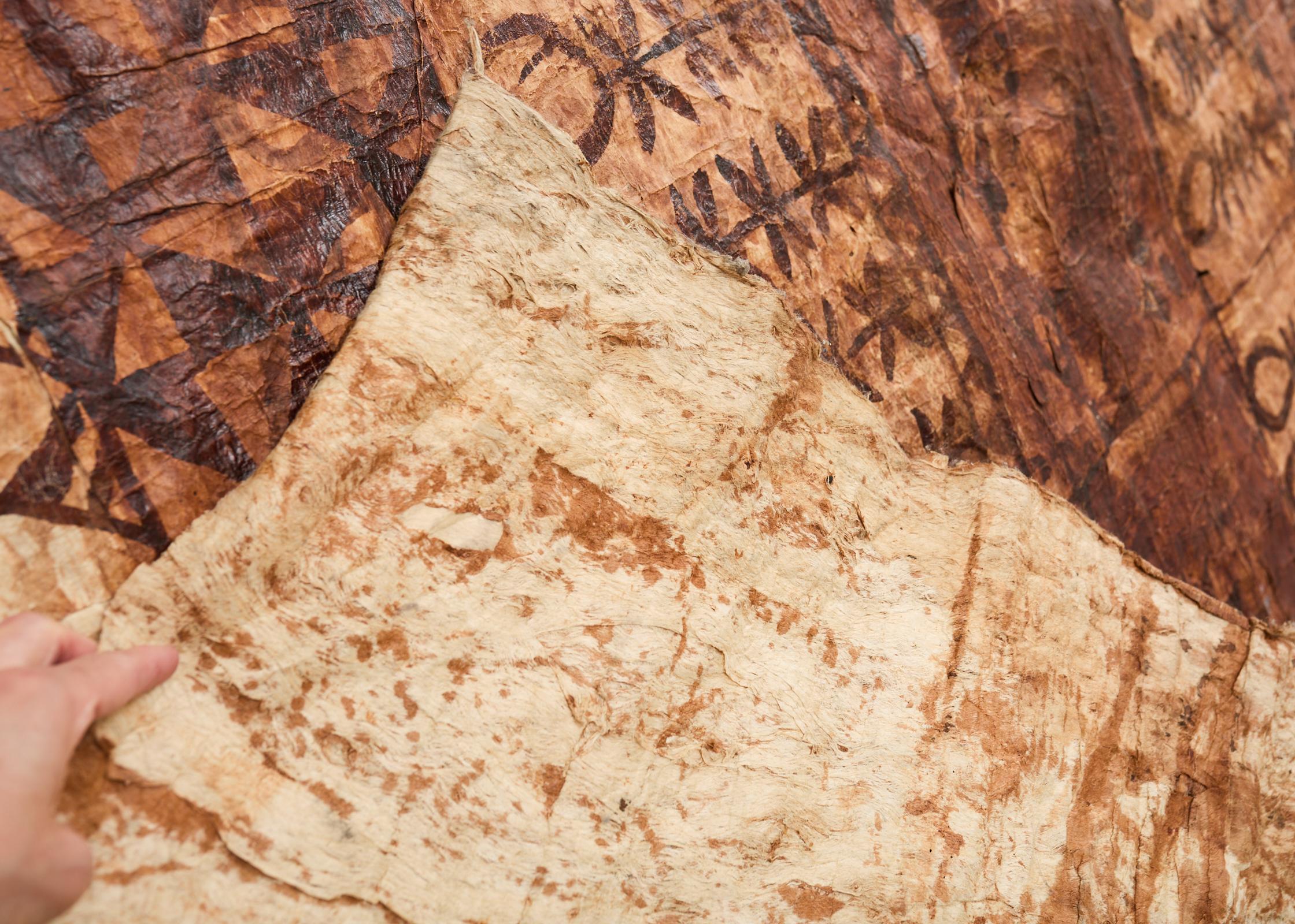 Stammes-Stil 12 Ft polynesischen Tapa Rinde Tuch aus Tonga im Angebot 4