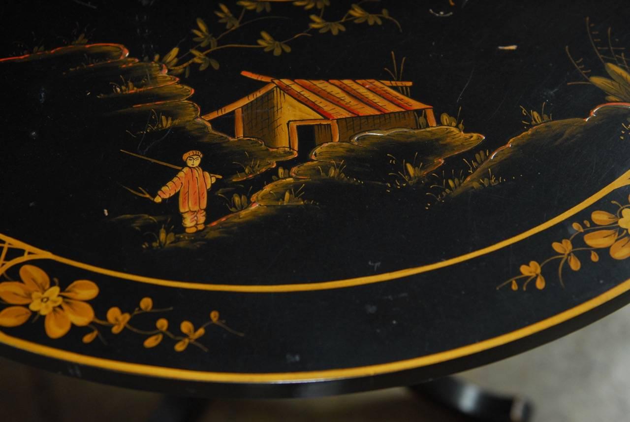 Chinoiserie Black Lacquer Tripod Tea Table In Excellent Condition In Rio Vista, CA