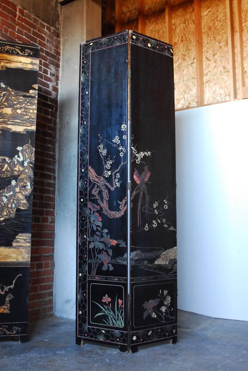 Early 20th Century Chinese Lacquered 12-Panel Coromandel Screen 4