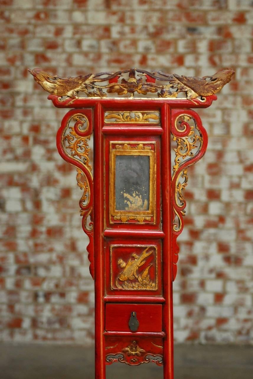 Qing Chinese Red Lacquer and Parcel-Gilt Washstand