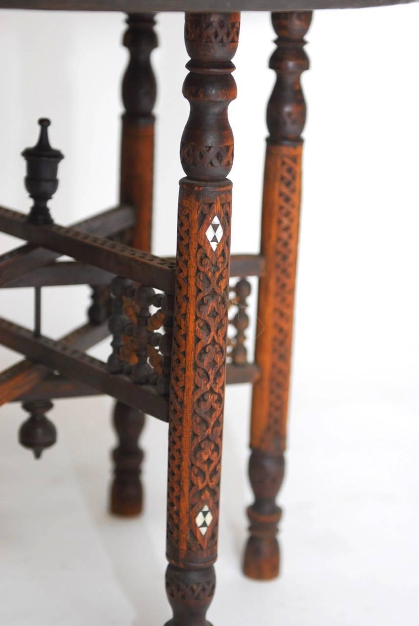 20th Century Pair of Moroccan Brass Tray and Wood Drink Tables