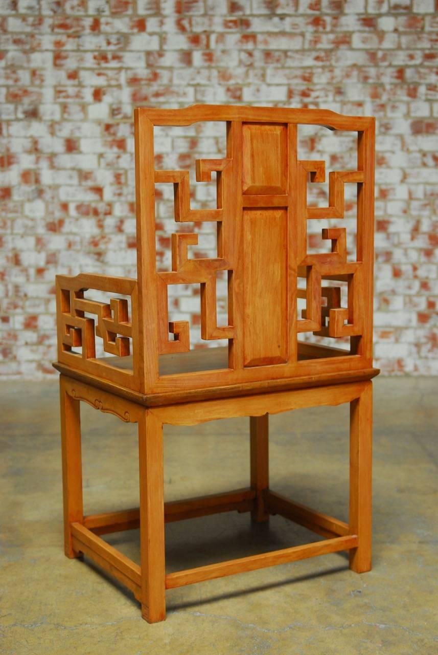 Paire de fauteuils chinois de style Ming avec insert en marbre Dali en vente 1