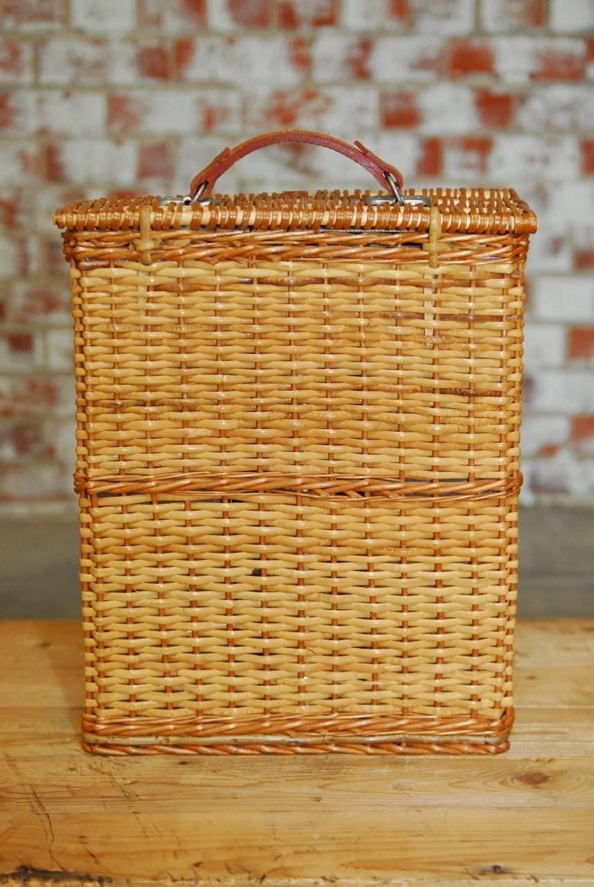 Abercrombie and Fitch Picnic Basket with Sandwich Tins and Thermos 1