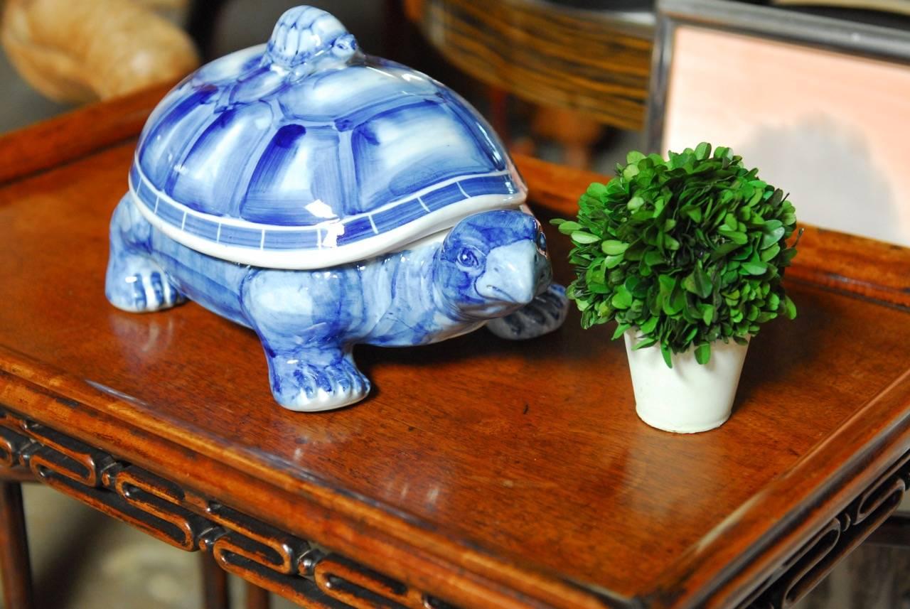 Blue and White Porcelain Turtle Trinket Box 3