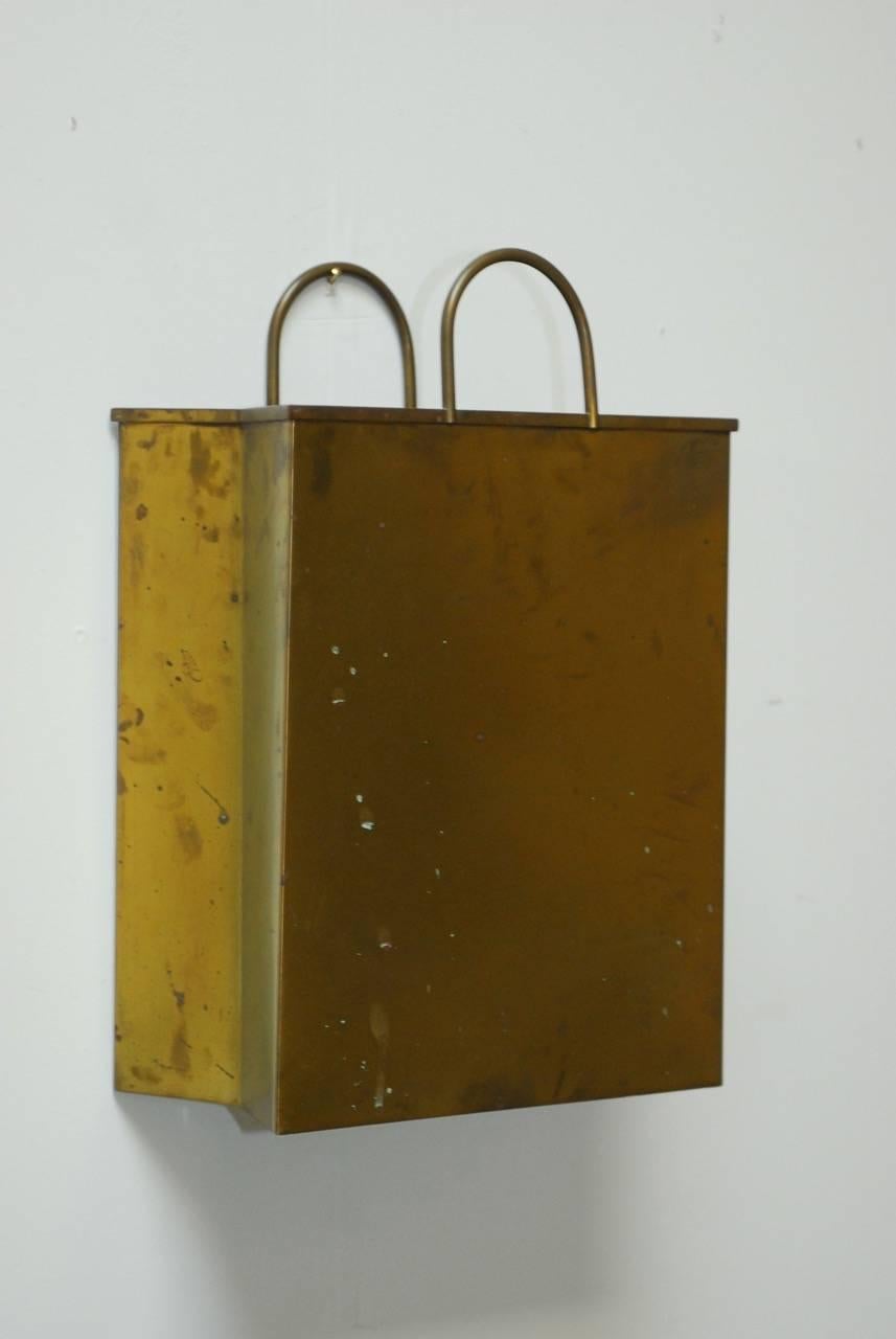 Gio Ponti Attributed Brass Shopping Bag Magazine Holder or Wastebasket In Excellent Condition In Rio Vista, CA