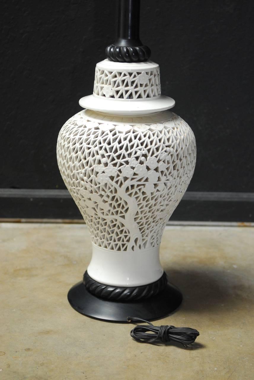 Large Midcentury Blanc De Chine Porcelain Jar Table Lamp For Sale 1