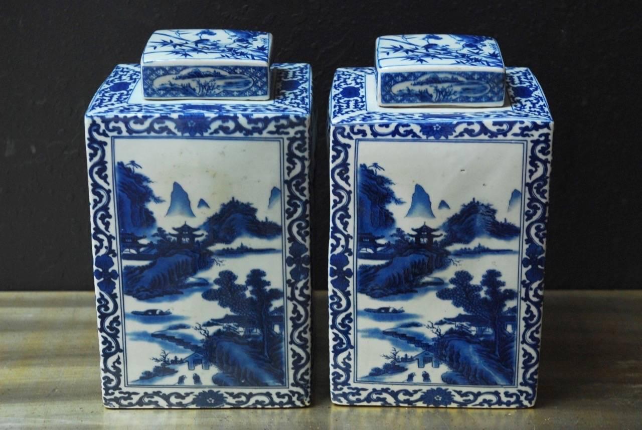 20th Century Pair of Chinese Blue and White Porcelain Tea Canisters