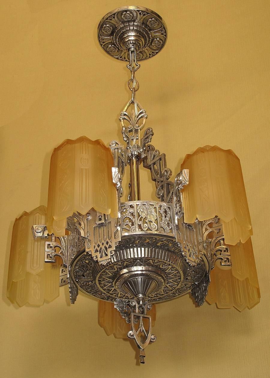 Grande Dame of American Art Deco Lighting, circa 1932 2