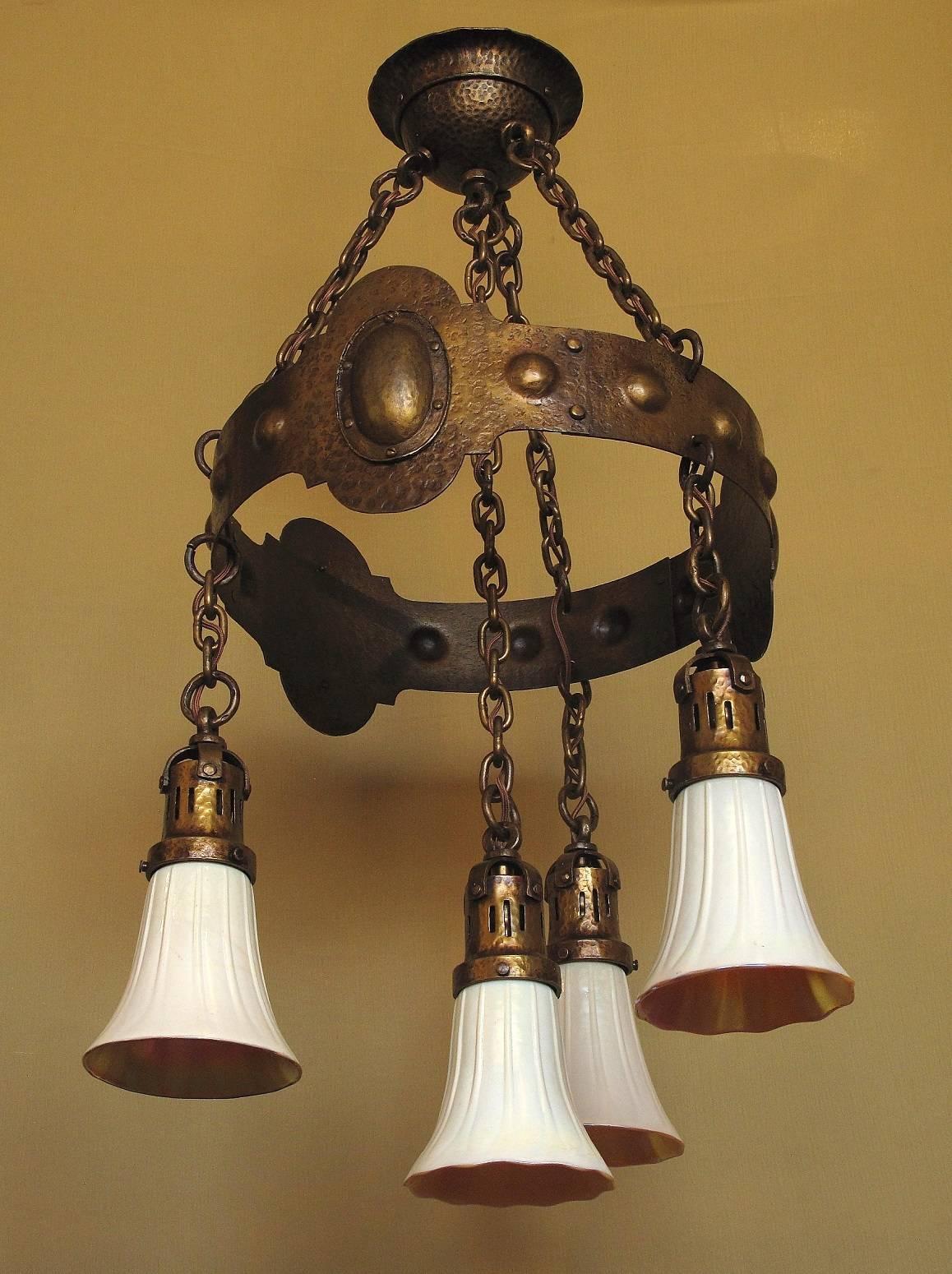 All Original 1910 Craftsman Four Drop Fixture In Excellent Condition For Sale In Prescott, AZ