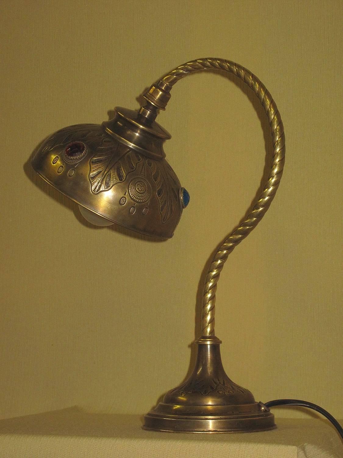 Early 20th Century Jeweled European Art Nouveau Table Lamp 1