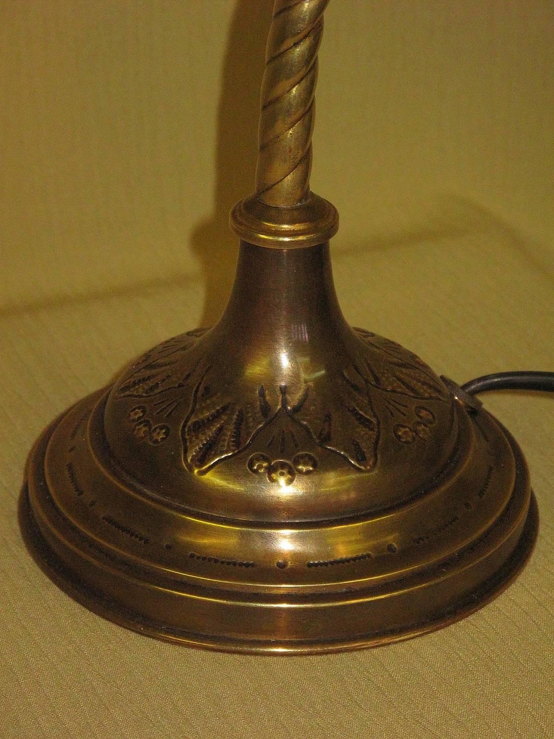 Early 20th Century Jeweled European Art Nouveau Table Lamp 5