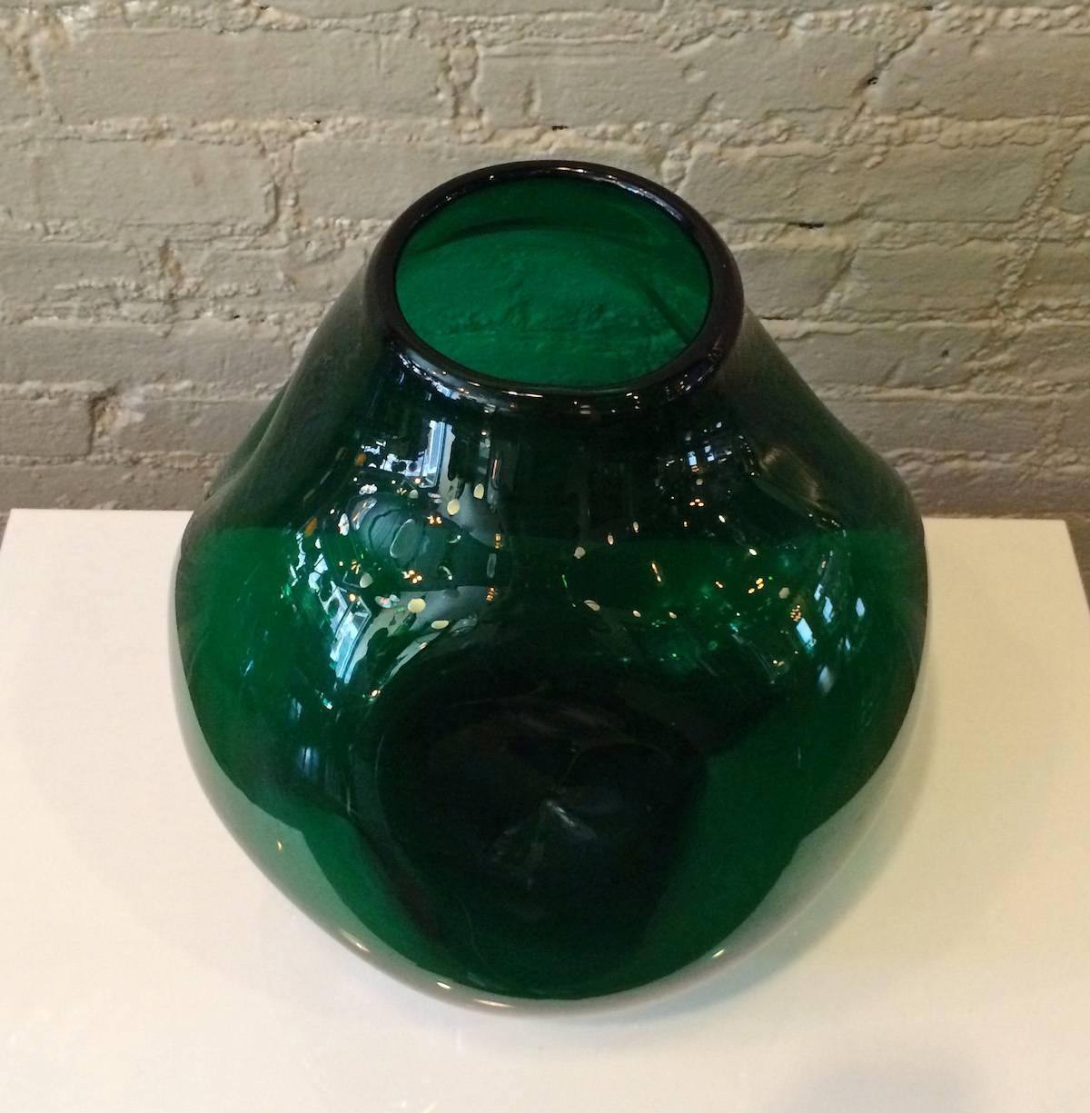 Mid-Century Modern Very Large Dimpled Emerald Glass Vessel by Winslow Anderson for Blenko