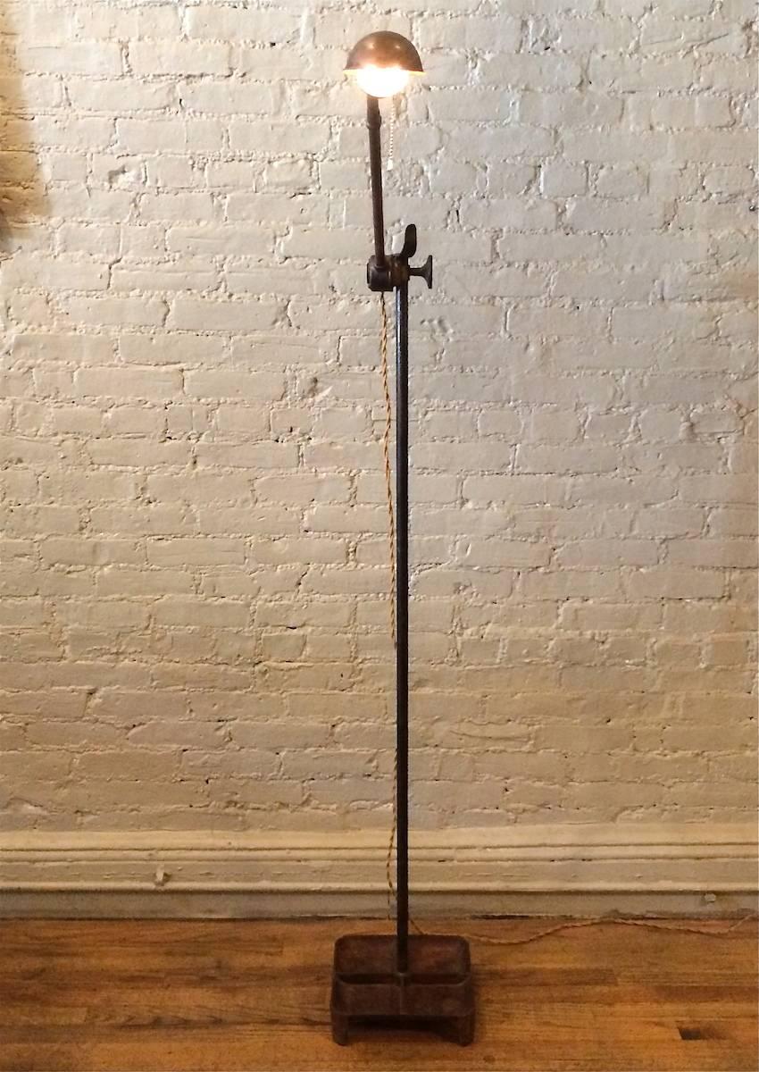 Industrial Extended Gooseneck Floor Lamp with Tray Base In Good Condition In Brooklyn, NY