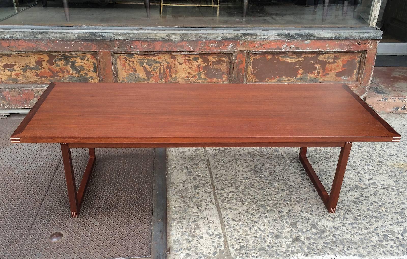 Danish Modern Rosewood Coffee Table by Rud Thygesen for Heltborg Møbler In Good Condition In Brooklyn, NY