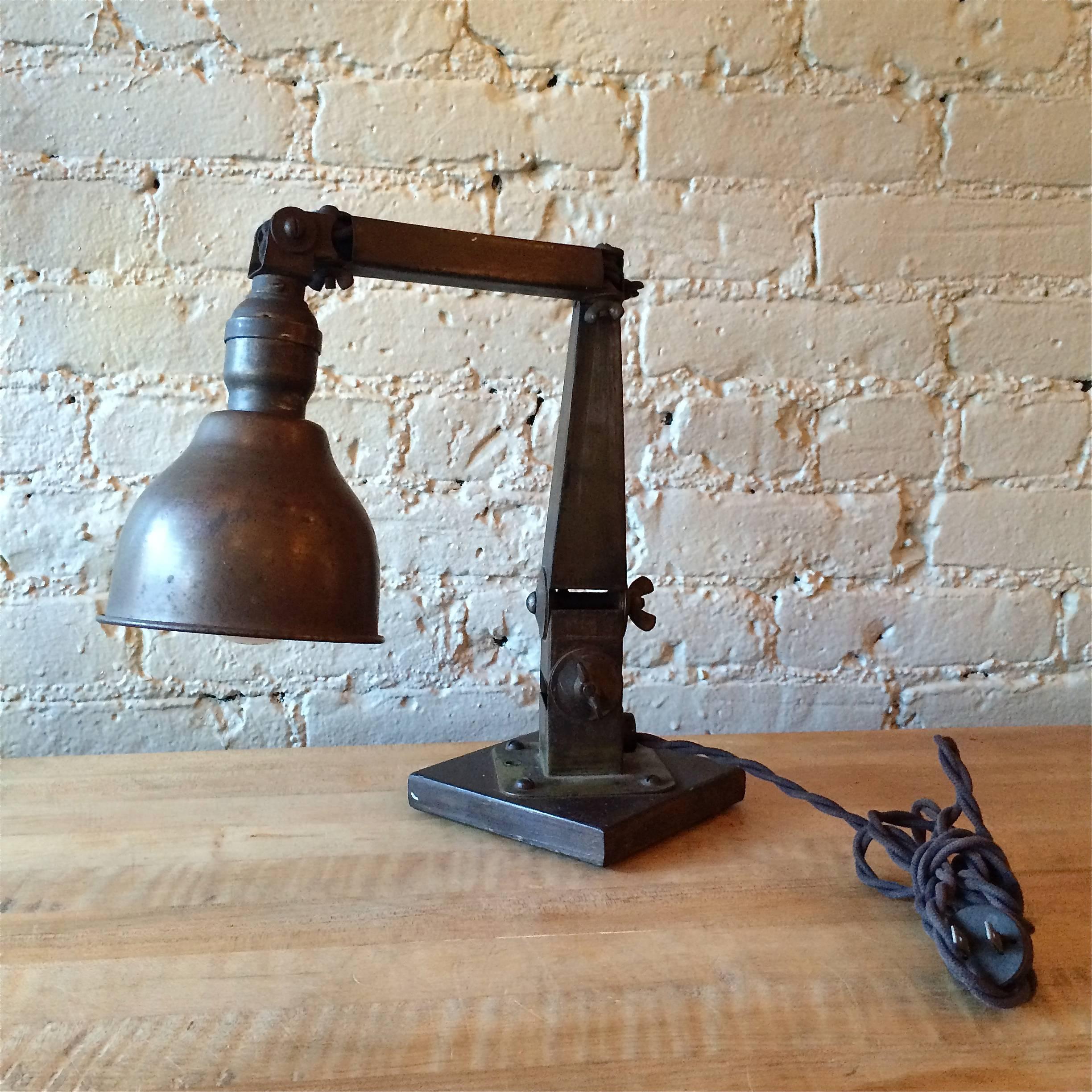 Painted Industrial Articulating Desk Top Task Lamp For Sale