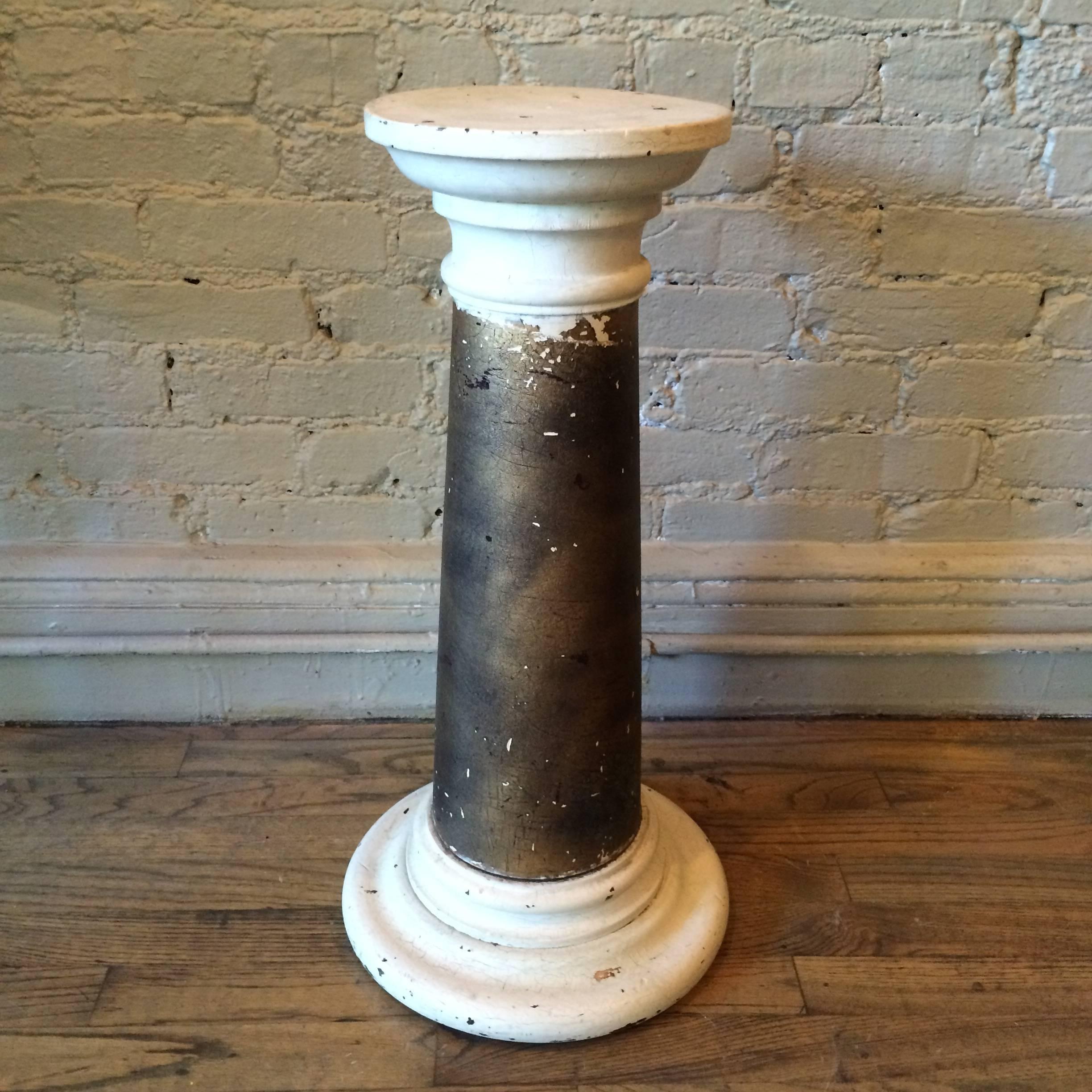 Decoratively painted, turned pine, pedestal or plant stand circa 1940s in a Victorian style.