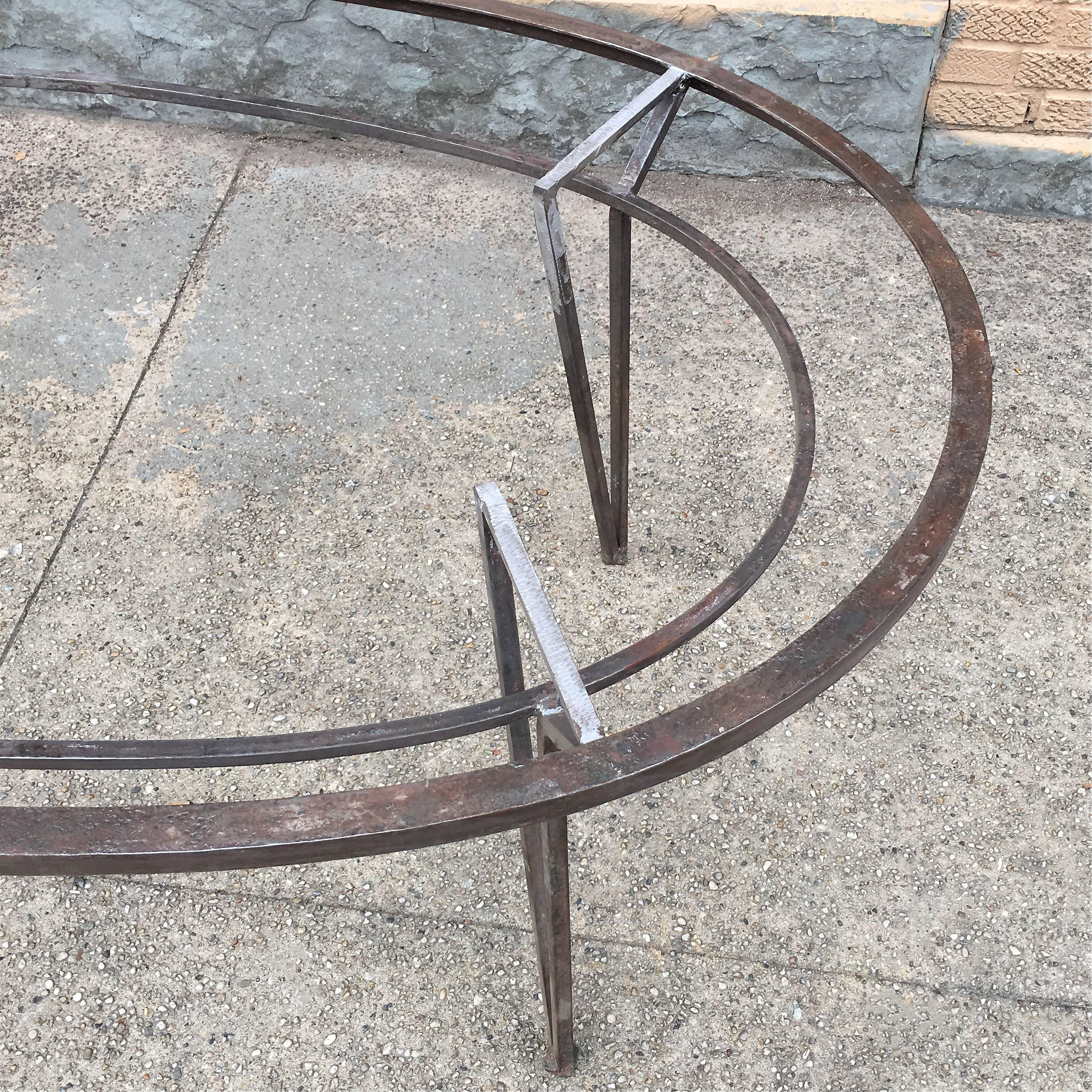 Architectural Brushed Steel Oval Outdoor Patio Dining Table In Good Condition In Brooklyn, NY