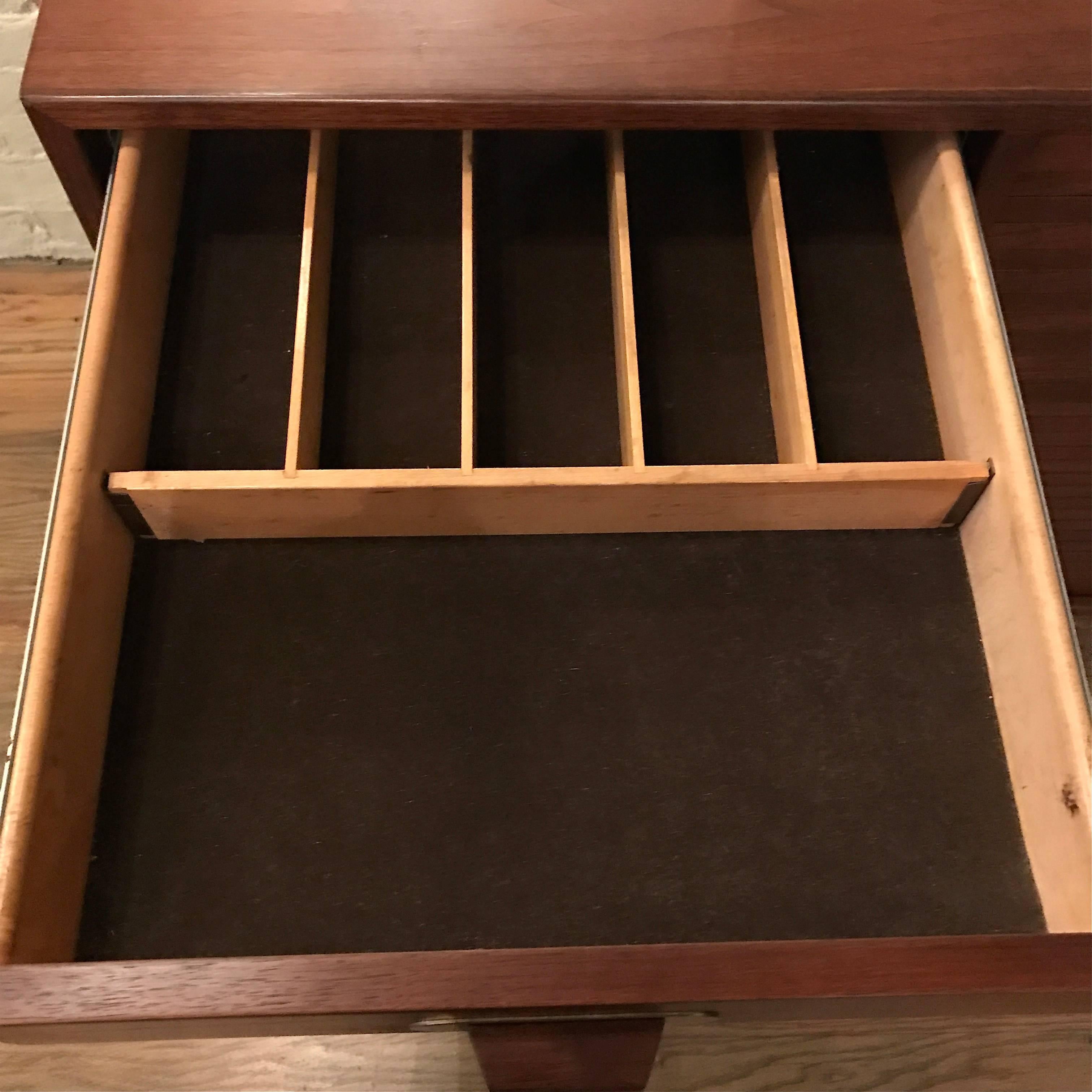 Early Mid-Century Modern Walnut Credenza by Jens Risom 4