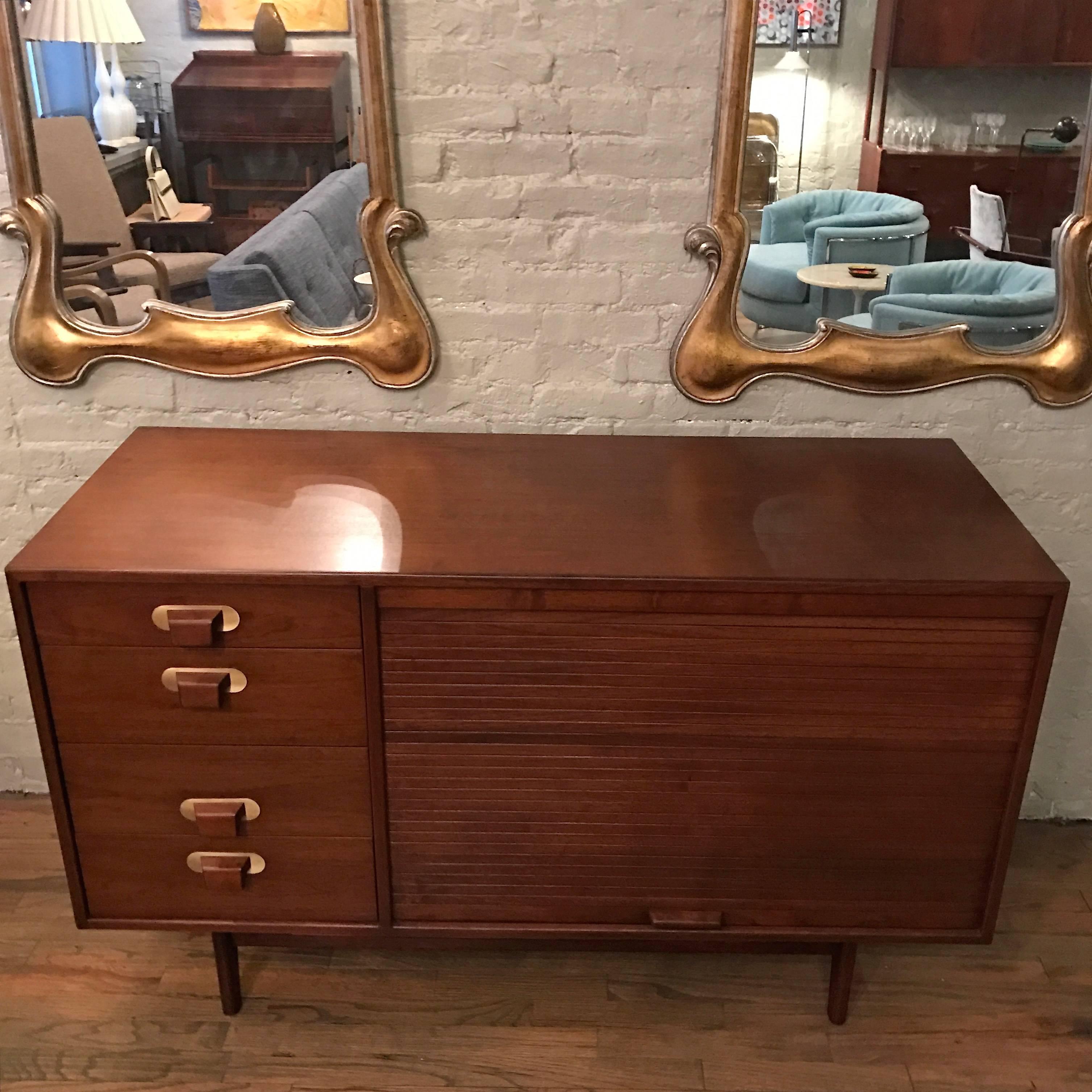 Early Mid-Century Modern Walnut Credenza by Jens Risom In Excellent Condition In Brooklyn, NY