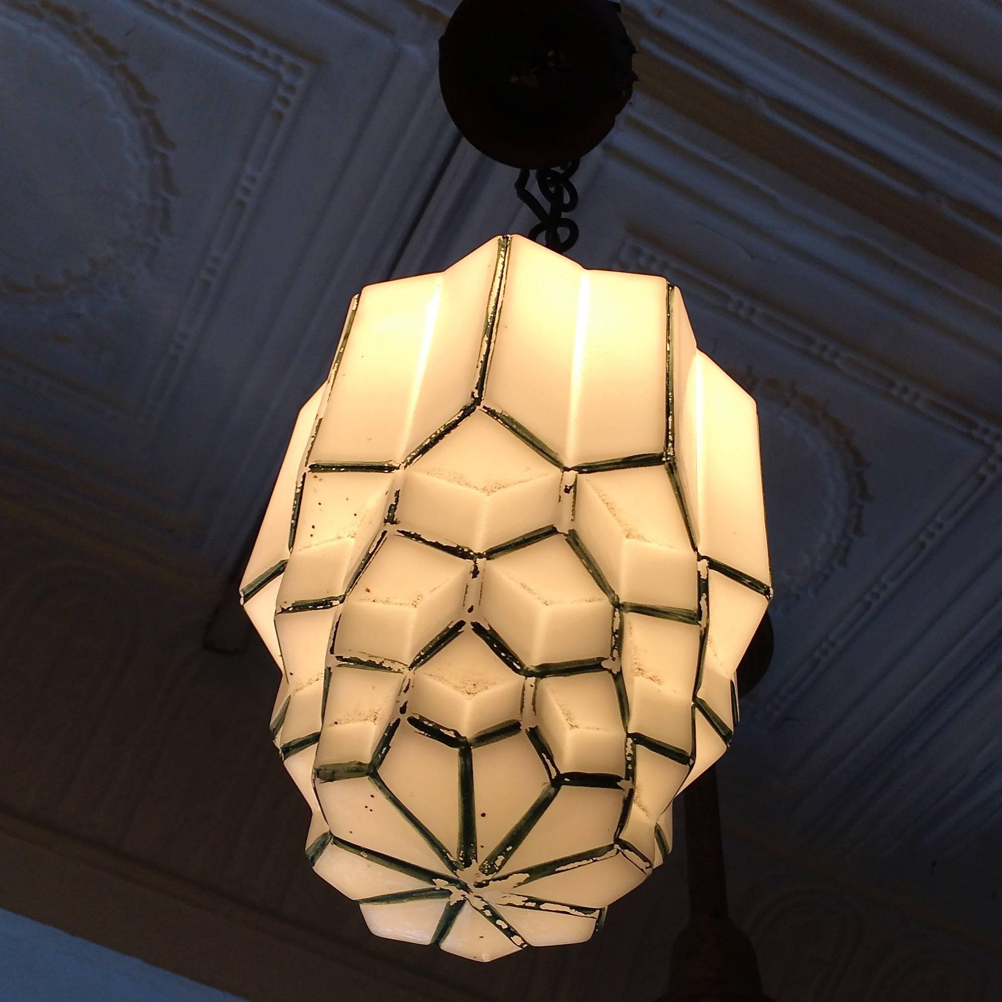 Art Deco Tiered Milk Glass Skyscraper Pendant Light In Good Condition In Brooklyn, NY