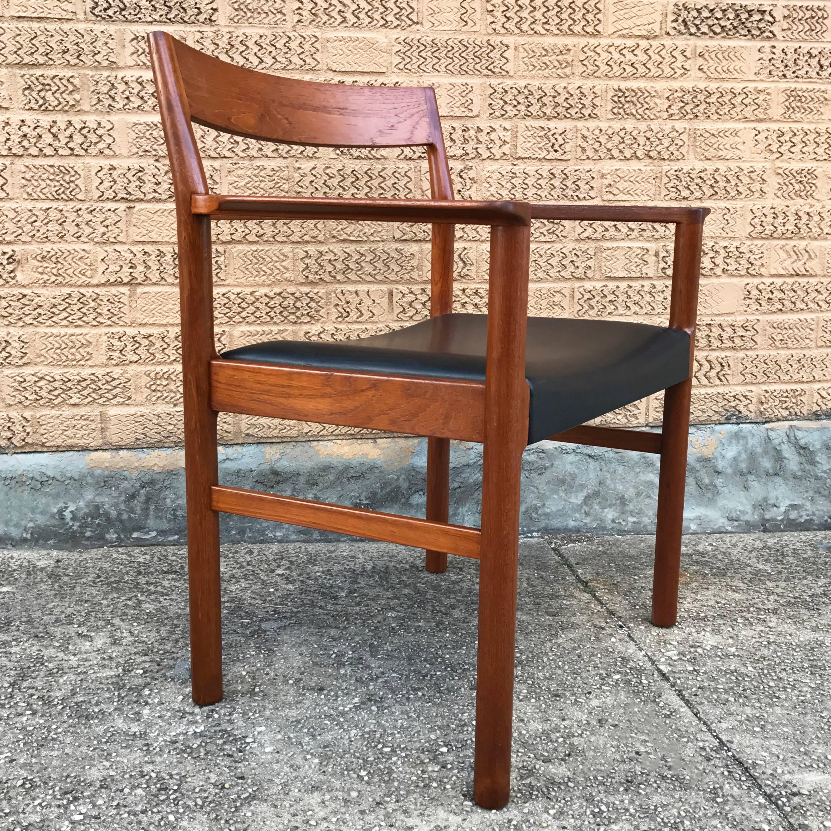 Scandinavian Modern Set of Four Danish Modern Teak Dining Chairs by Kurt Ostervig