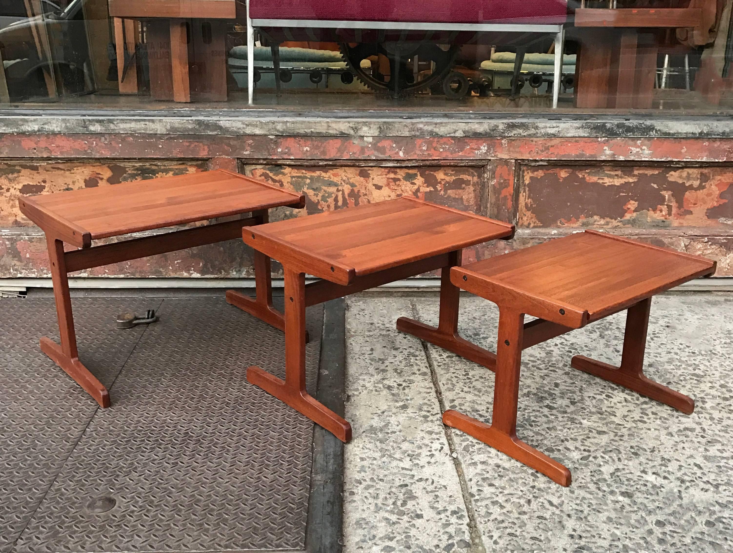 Danish Modern Teak Nesting Tables In Excellent Condition In Brooklyn, NY