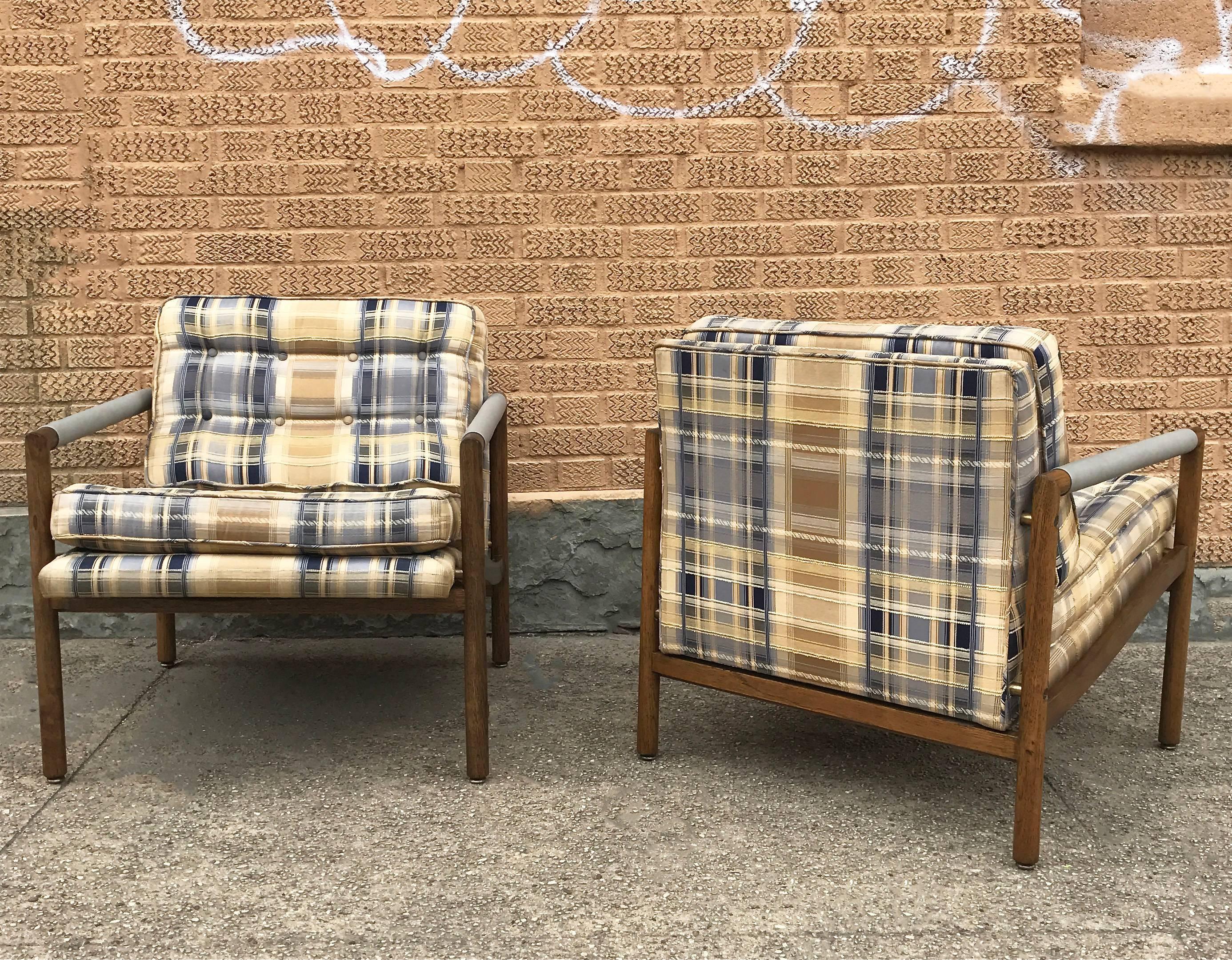 Mid-20th Century Pair of Mid-Century Modern Harvey Probber Style Upholstered Club Chairs