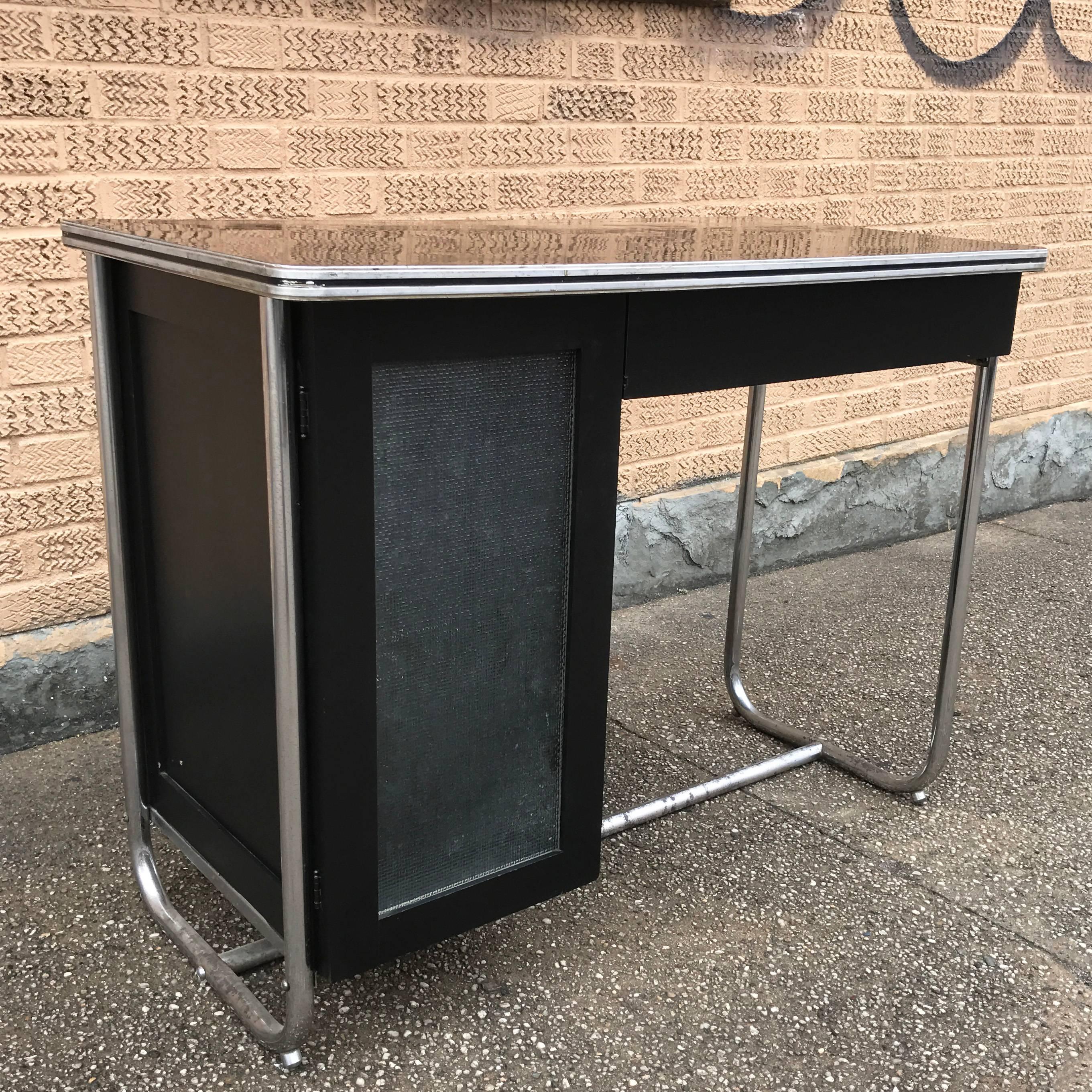gilbert rohde desk