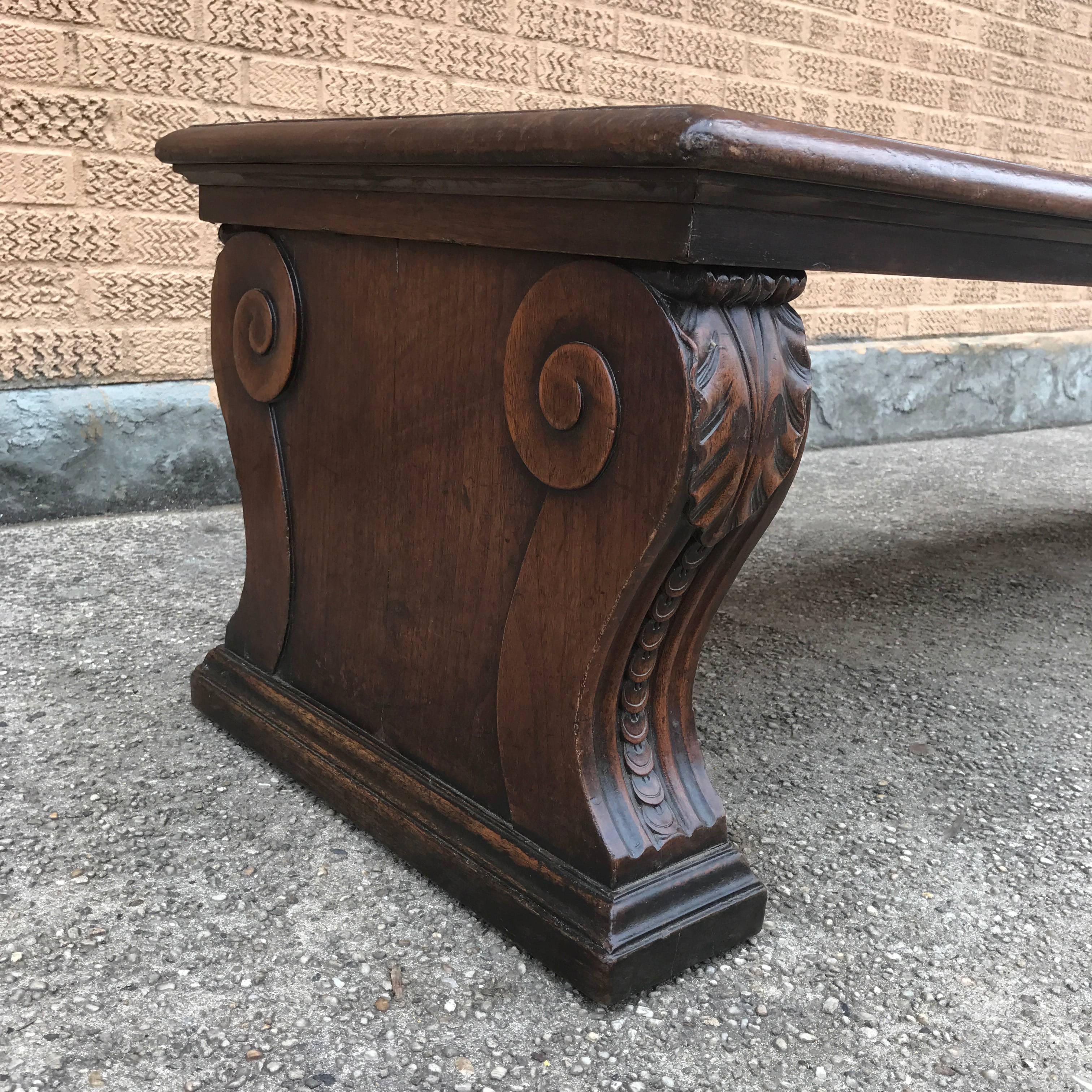 Antique Carved Mahogany Bank Bench In Excellent Condition In Brooklyn, NY