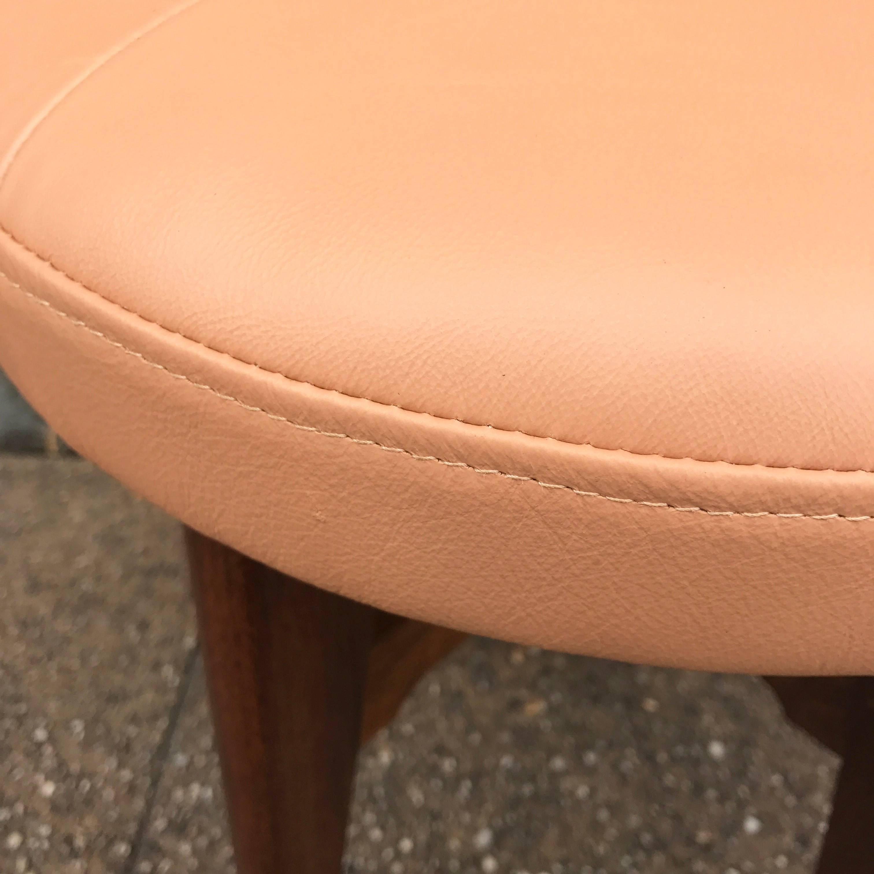 American Mid-Century Modern Peach Leather and Walnut Vanity Stool