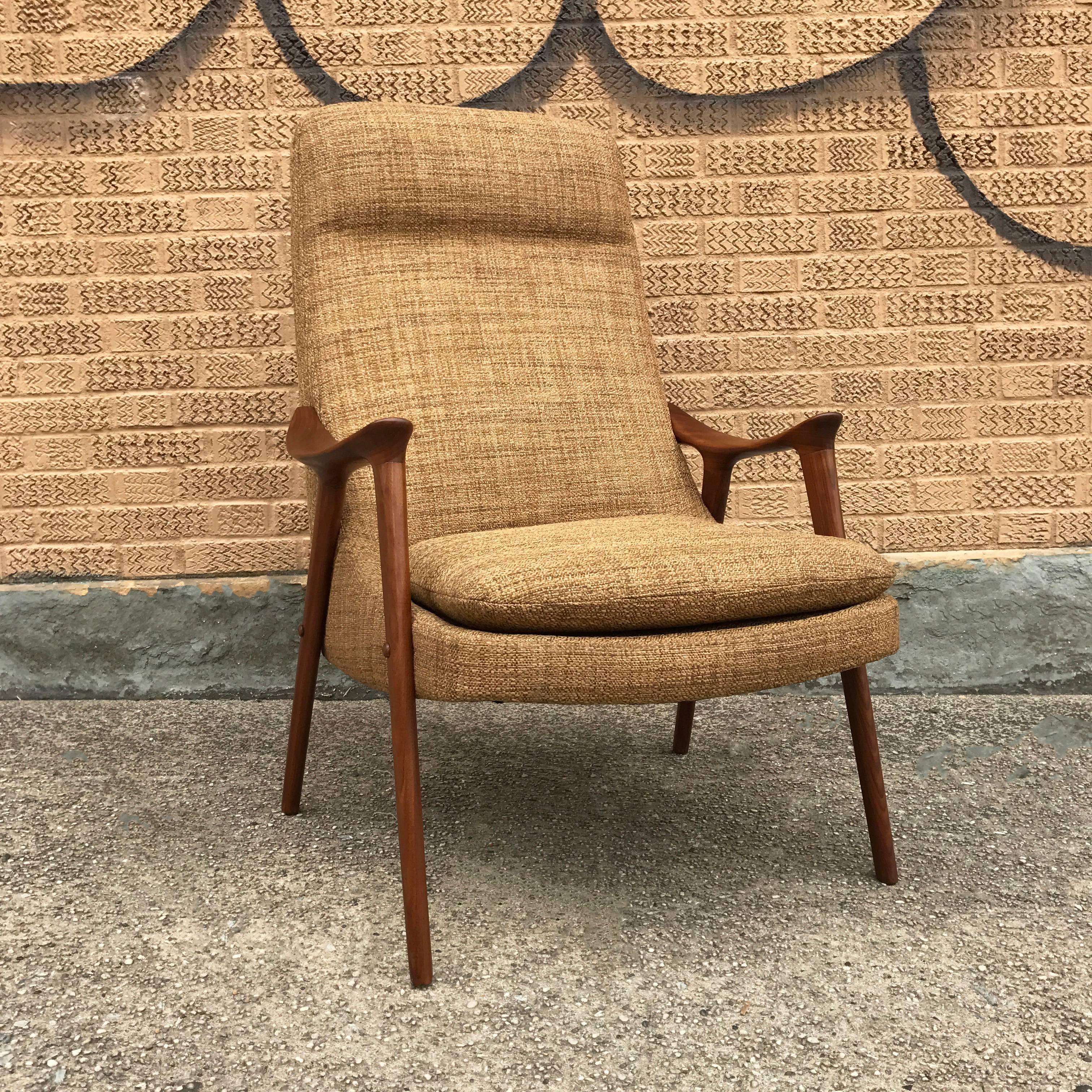 Norwegian Pair of Scandinavian Modern Lounge Chairs by Ingmar Relling for Gustav Bahus