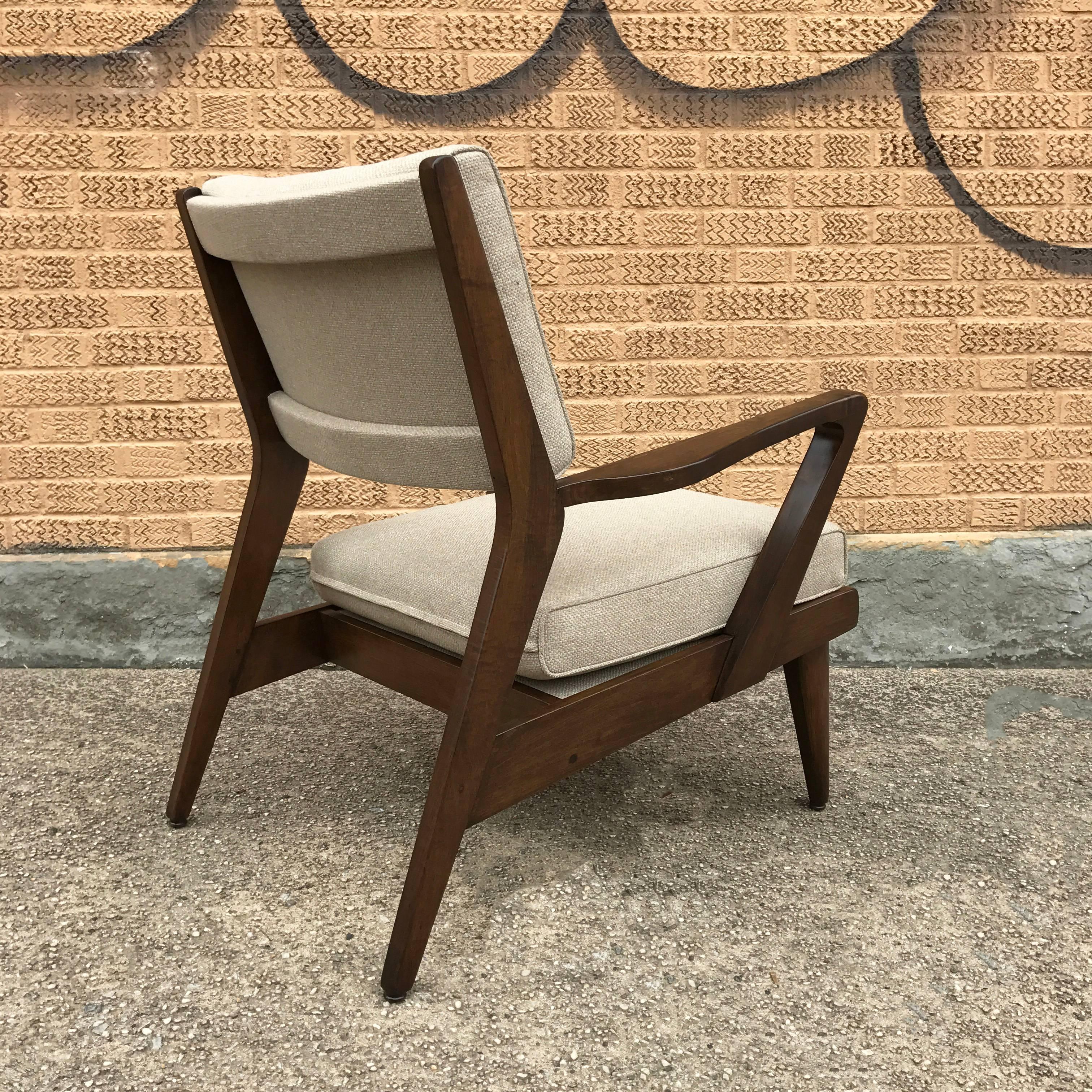 American Mid-Century Modern Walnut Armchair Attrib Jens Risom