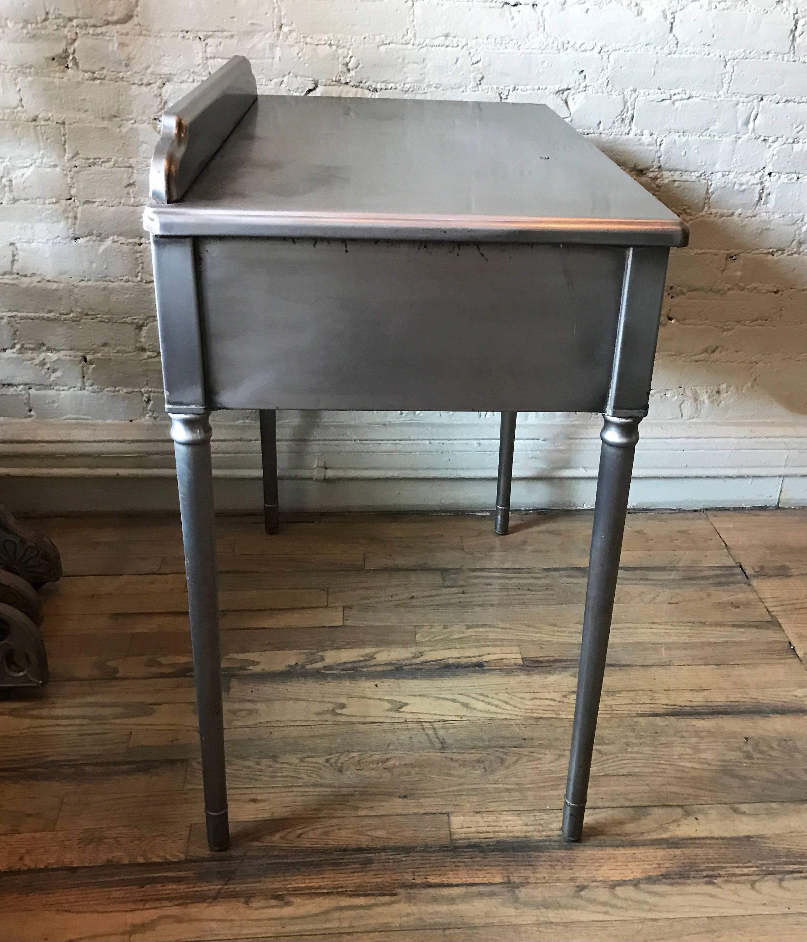 simmons desk