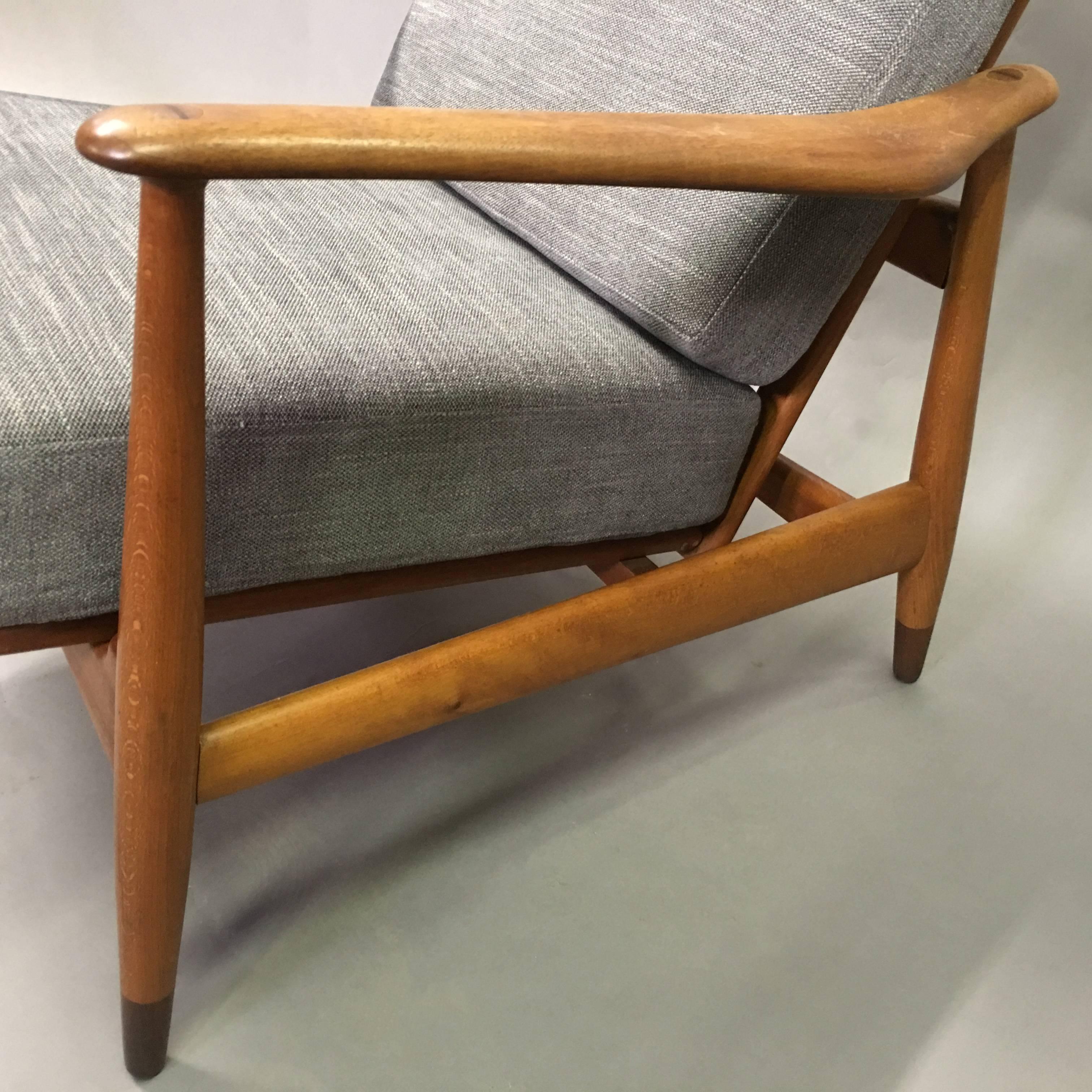 Pair of Danish Modern Lounge Chairs by Finn Juhl for John Stuart 1