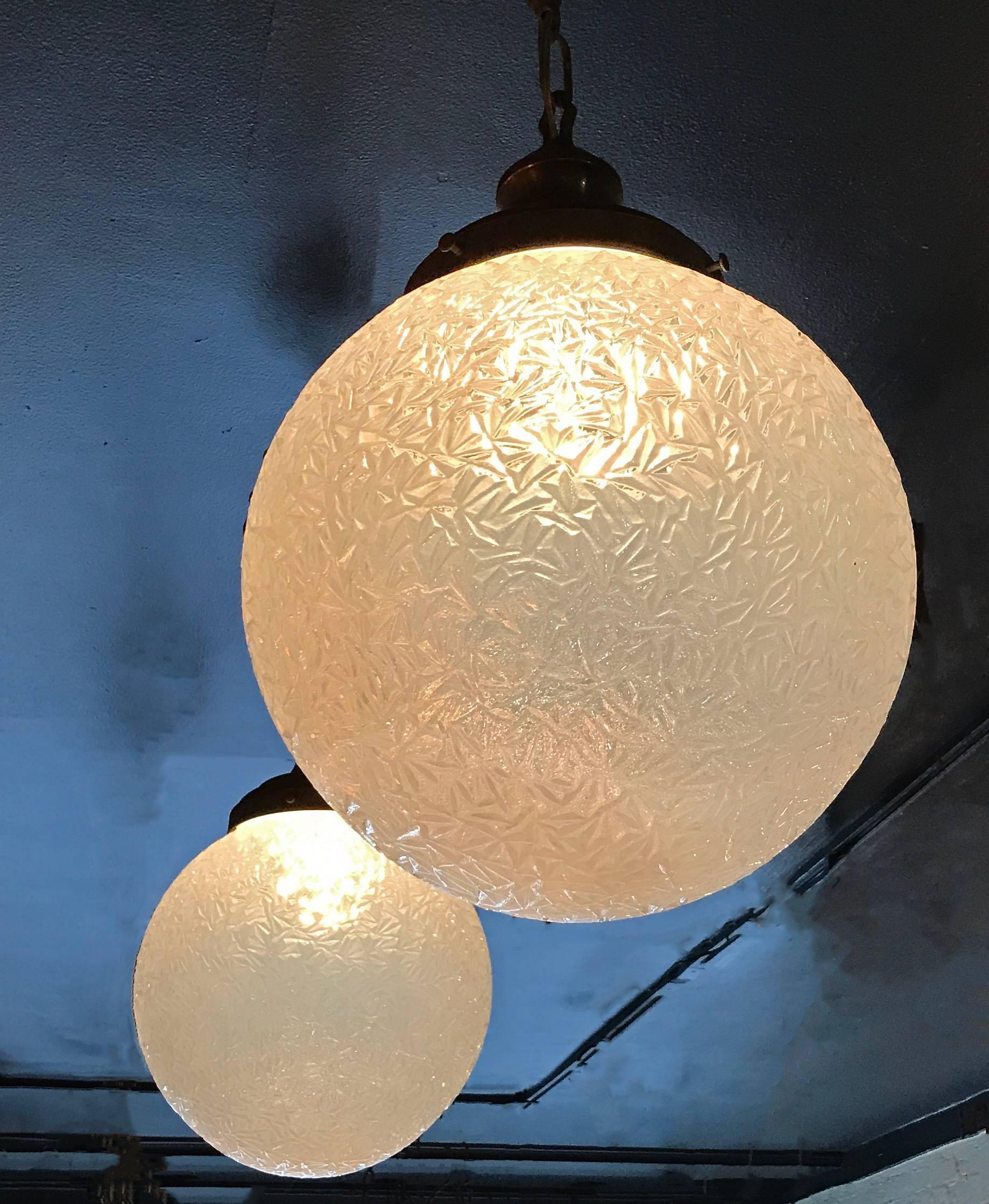 Large Opaline Crinkle Glass Globe Railroad Pendant Lights In Excellent Condition In Brooklyn, NY