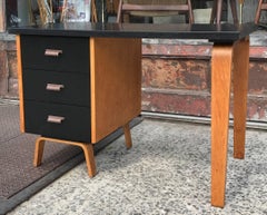 Mid-Century Modern Two-Tone Lacquered Clifford Pascoe Maple Bentwood Desk