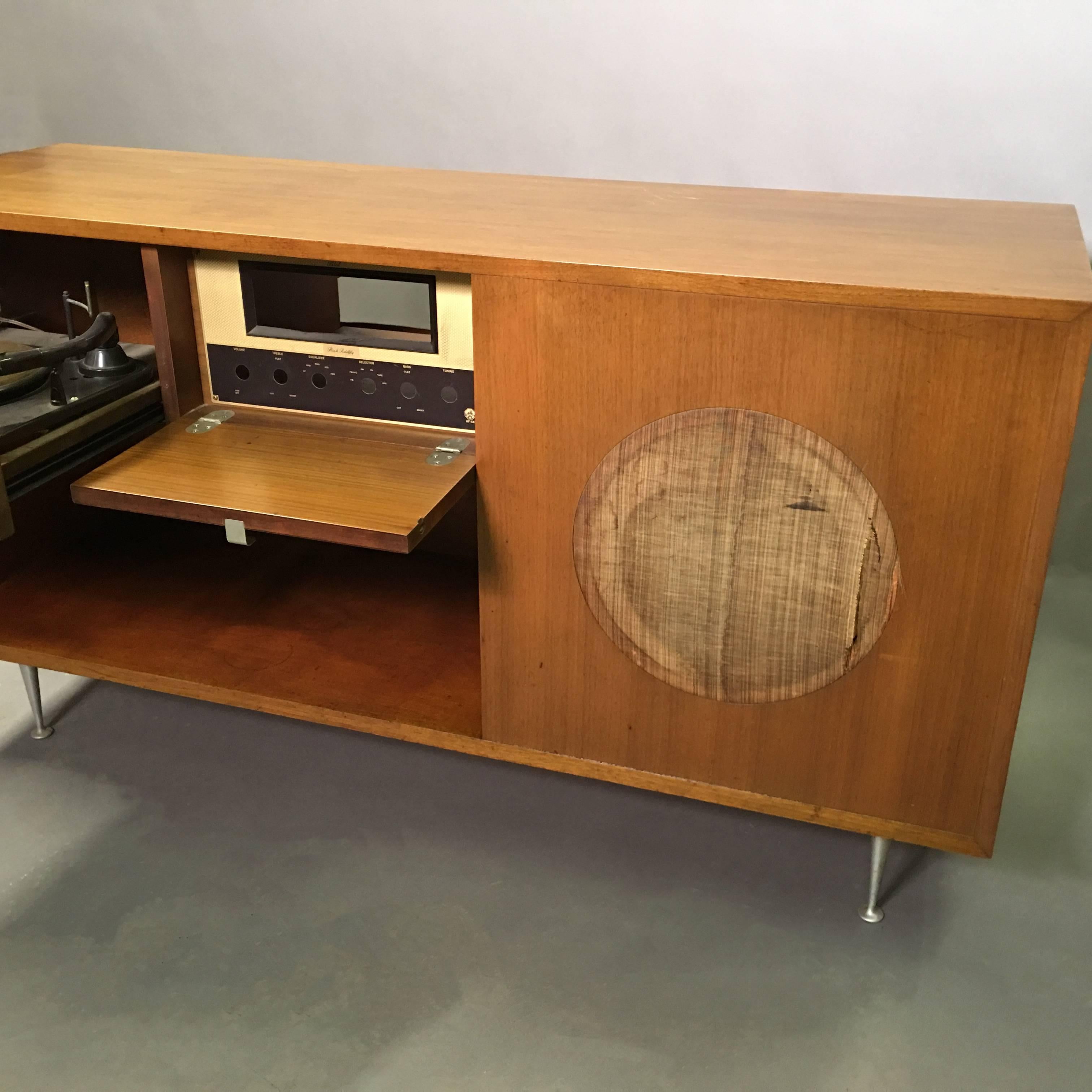 George Nelson Primavera Stereo Cabinet Console pour Herman Miller Bon état à Brooklyn, NY